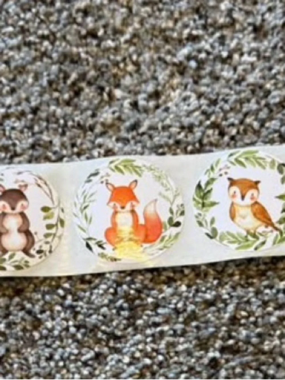Woodland Animal Round Sticker Roll – Cute Forest Party Stickers in Green